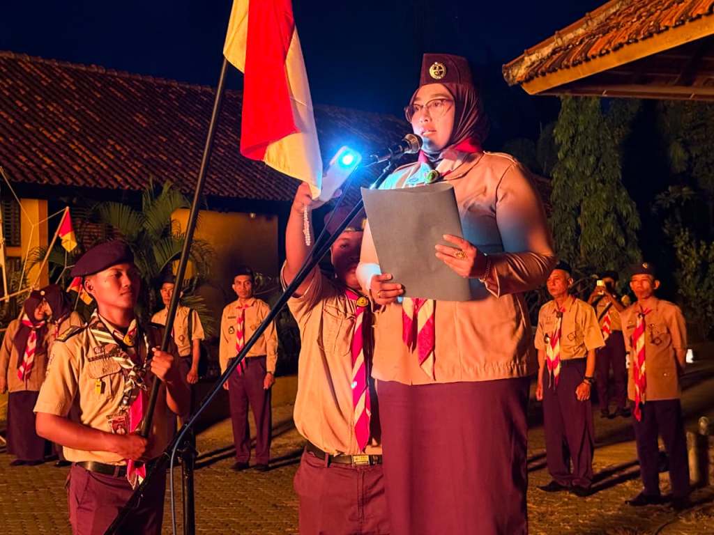 camat-kaliori-pimpin-malam-sarasehan-dan-ulang-janji-pramuka-kobarkan-semangat-pengabdian