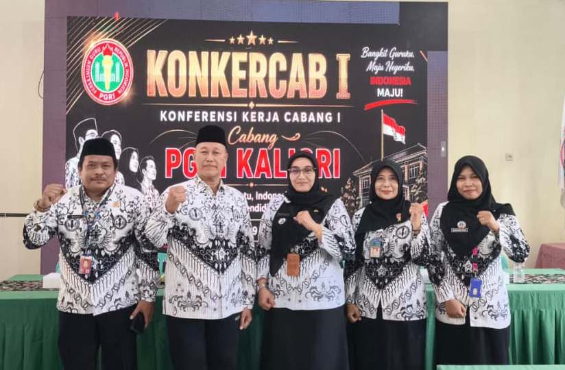 camat-kaliori-hadiri-konkercab-i-pgri-kaliori-tegaskan-guru-sebagai-pencetak-sdm-unggul