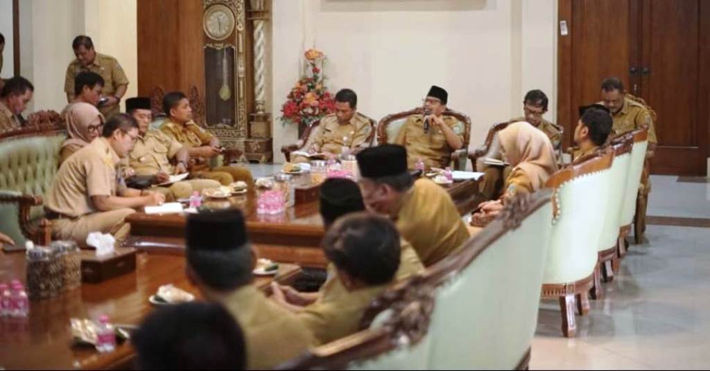 camat-kaliori-ikuti-rakor-bersama-bupati-rembang-bahas-penggunaan-dana-desa